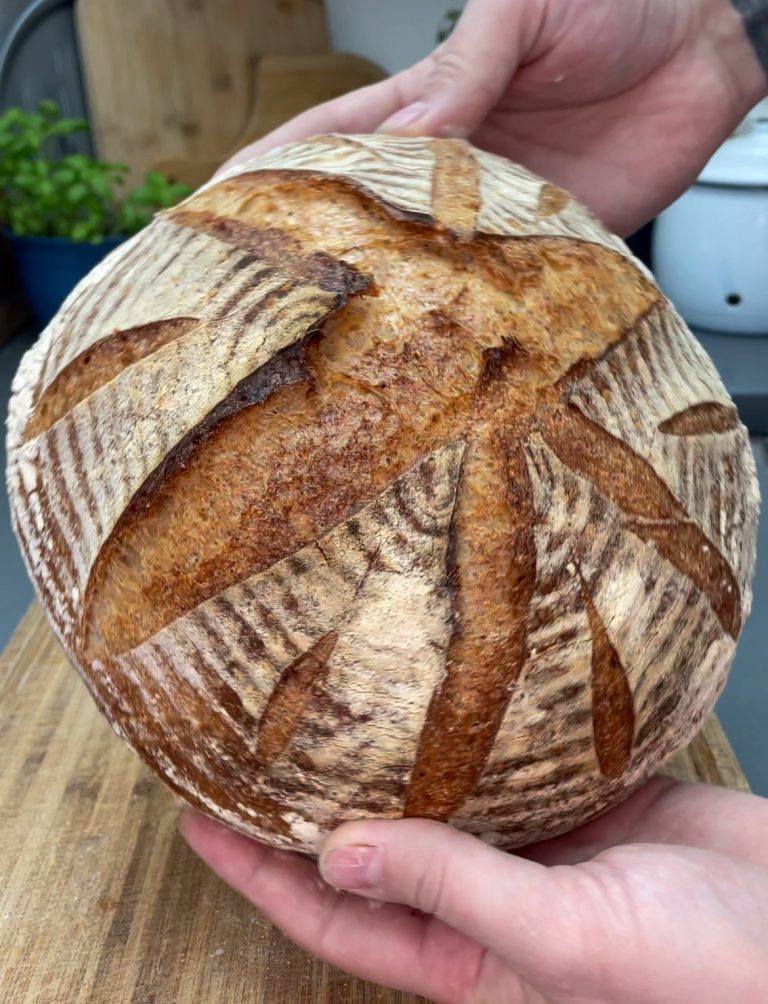 Dinkel Bauernbrot über Nacht
