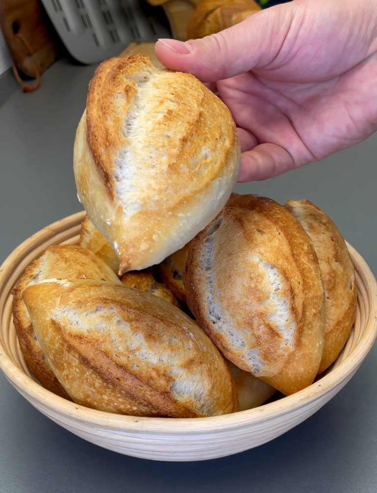 Einfache Brötchen / Kipf
