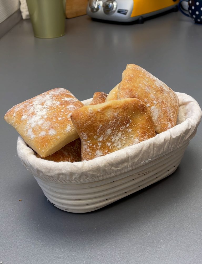 Einfache Joghurt Brötchen