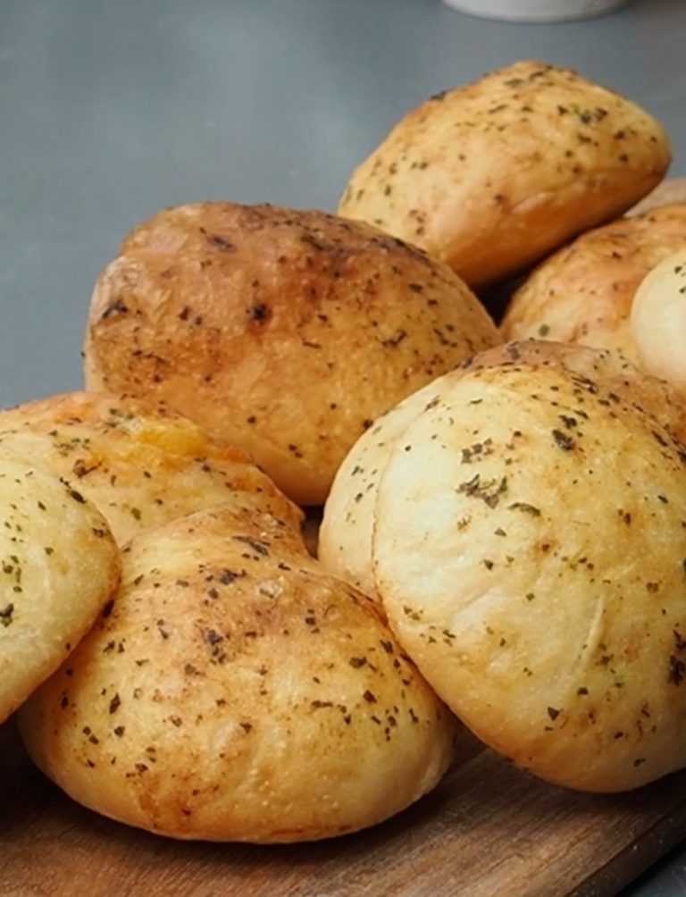 Cheddar Cheese Balls