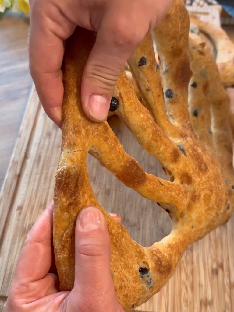 Fougasse-Tomate-Olive